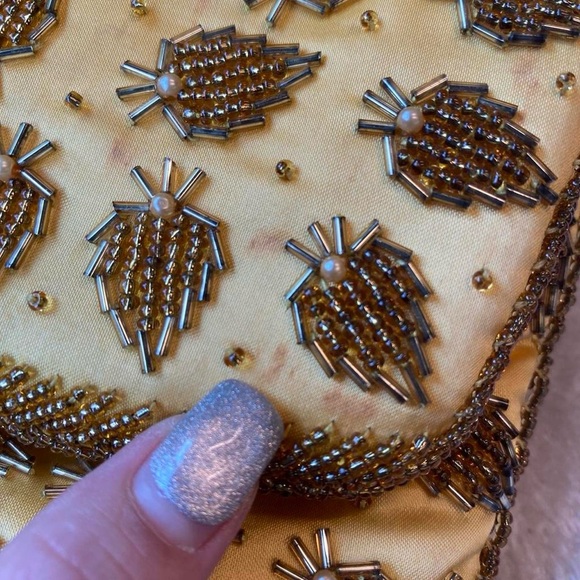Vintage 60s Gold Beaded Clutch Purse - Picture 7 of 7